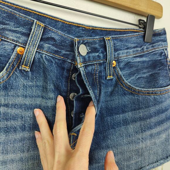 Levi's 501 Shorts Womens 24 Echo Park Distressed Cut Offs Button‎ Fly Grunge - Picture 2 of 8